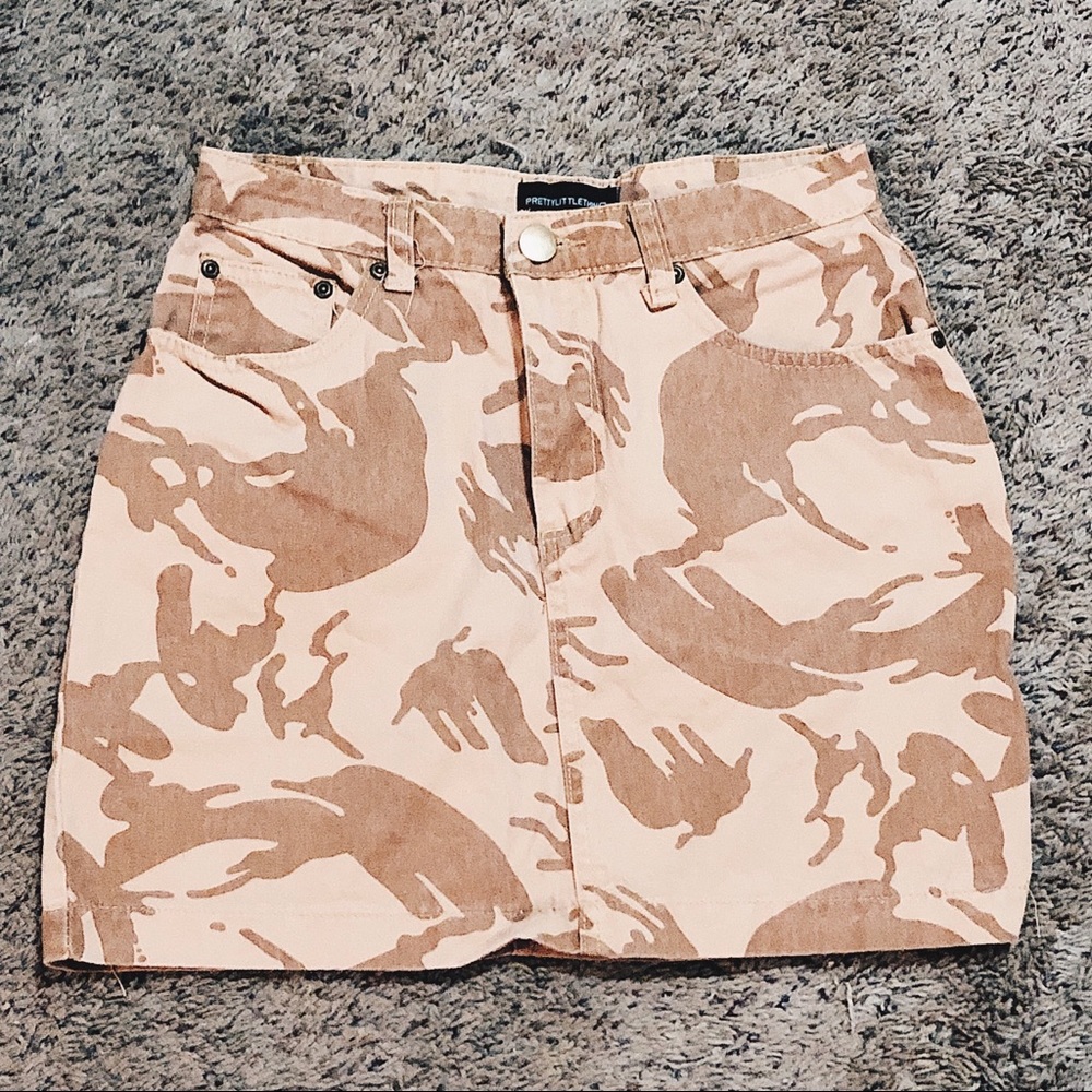 Camo Jean Skirt - Pretty Little Thing